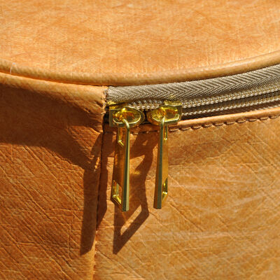 Waterproof DuPont Paper Cosmetic Organizer Commuter-Friendly Handheld Zipper Bag Washable Tyvek Paper 3D Makeup Pouch